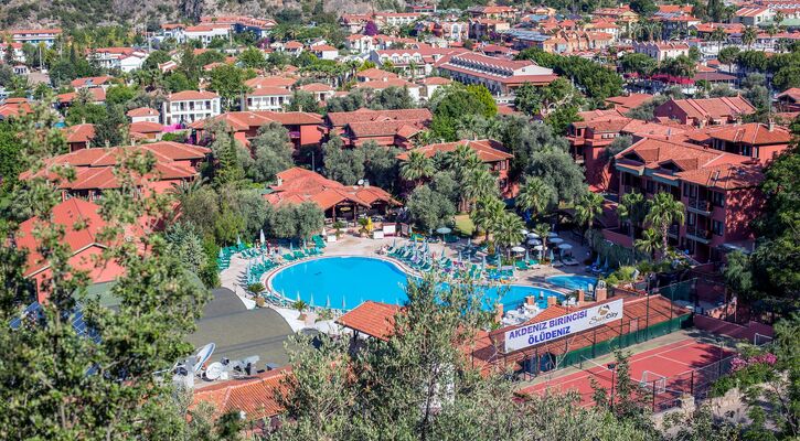 Suncity Hotel & Beach Club