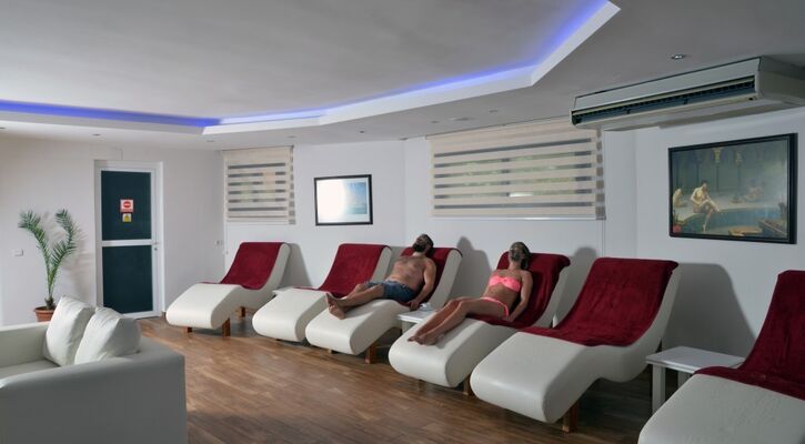 Suncity Hotel & Beach Club